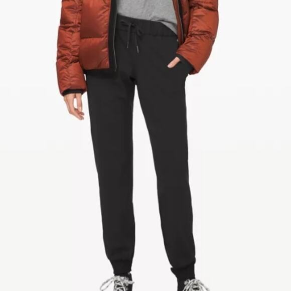 lululemon athletica Pants - Lululemon Athletic On The Fly Mid Rise Joggers